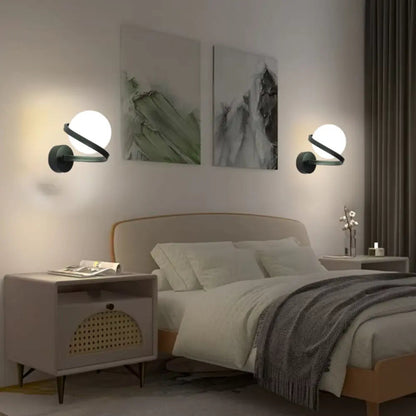 Nordisk - Applique murale design avec accents modernes et éclairage LED chaleureux