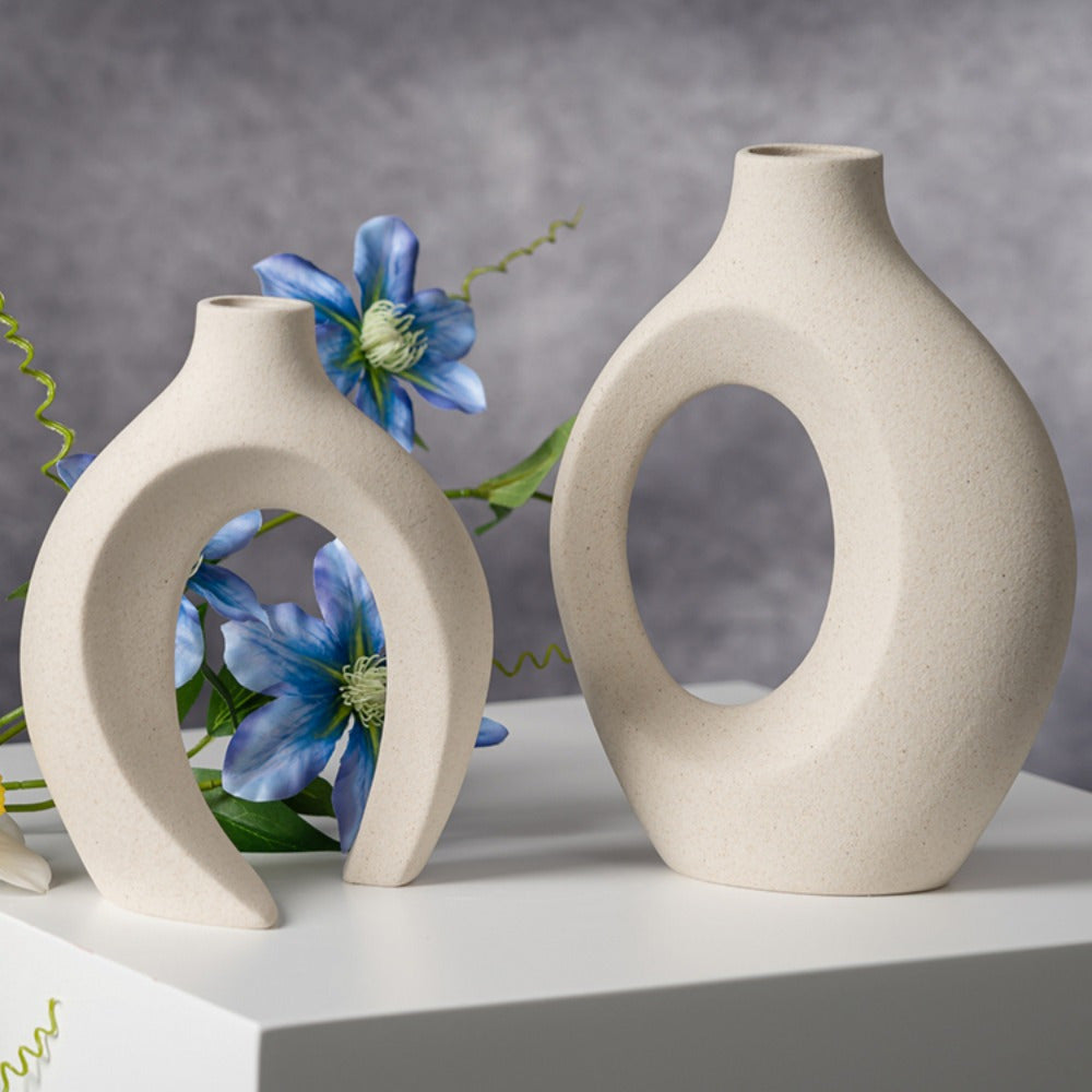 Vase en céramique NJcharms, design artistique pour couples, centre creux, décoration moderne pour la maison, forme ronde, sans électricité, idéal pour la maison et la cuisine