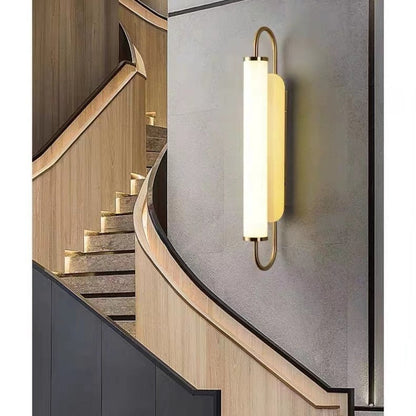 Quinn - Applique murale LED décorative en métal et acrylique pour intérieur