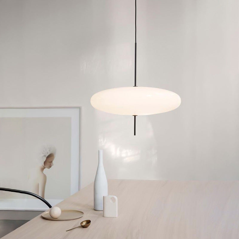 Élise - Lampe suspendue moderne en métal et acrylique pour une ambiance chaleureuse