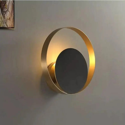 Halo - Élégante lampe murale contemporaine avec éclairage chaleureux