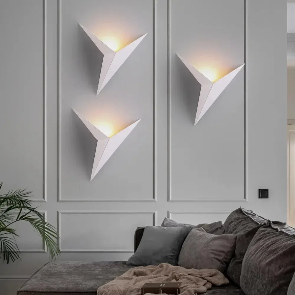 AuraLight - Applique Murale Minimaliste et Élégante