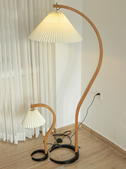 Caprani lampe sur pied design scandinave des années 70