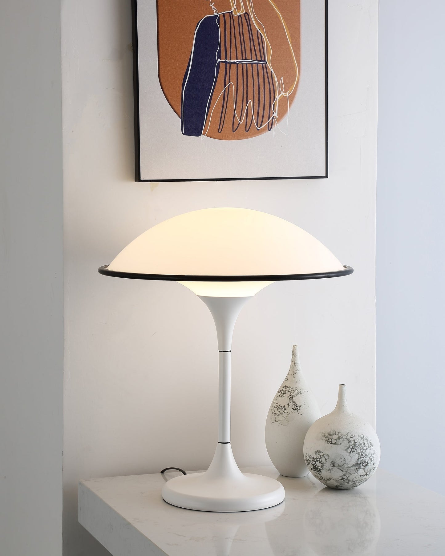 Lampe de Table Fontano - Élégante et Design Unique pour Espaces de Vie Sophistiqués