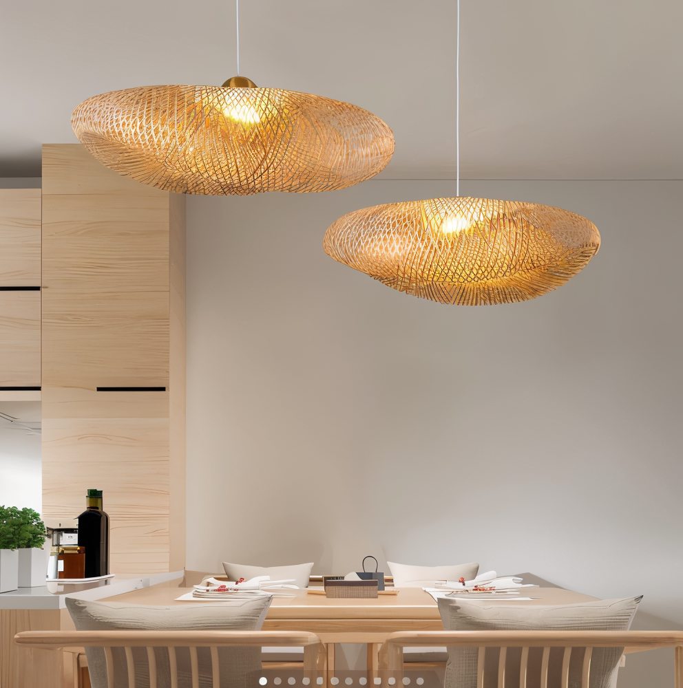 Suspension en Rotin Écologique Artisanale - Lampe de Plafond Rustique pour Votre Intérieur