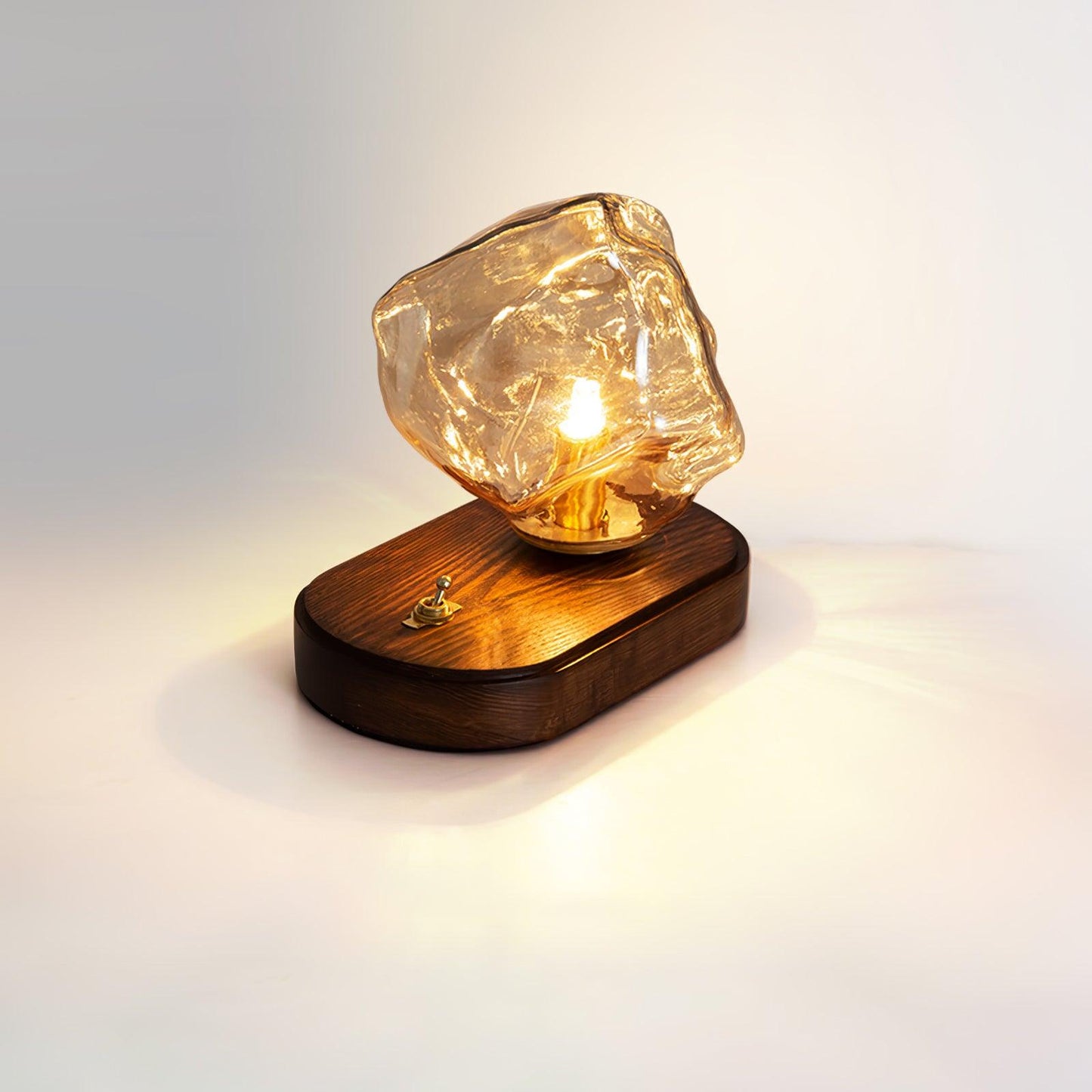 Lampe de Table Chic en Verre FrostStone pour une Ambiance Élégante