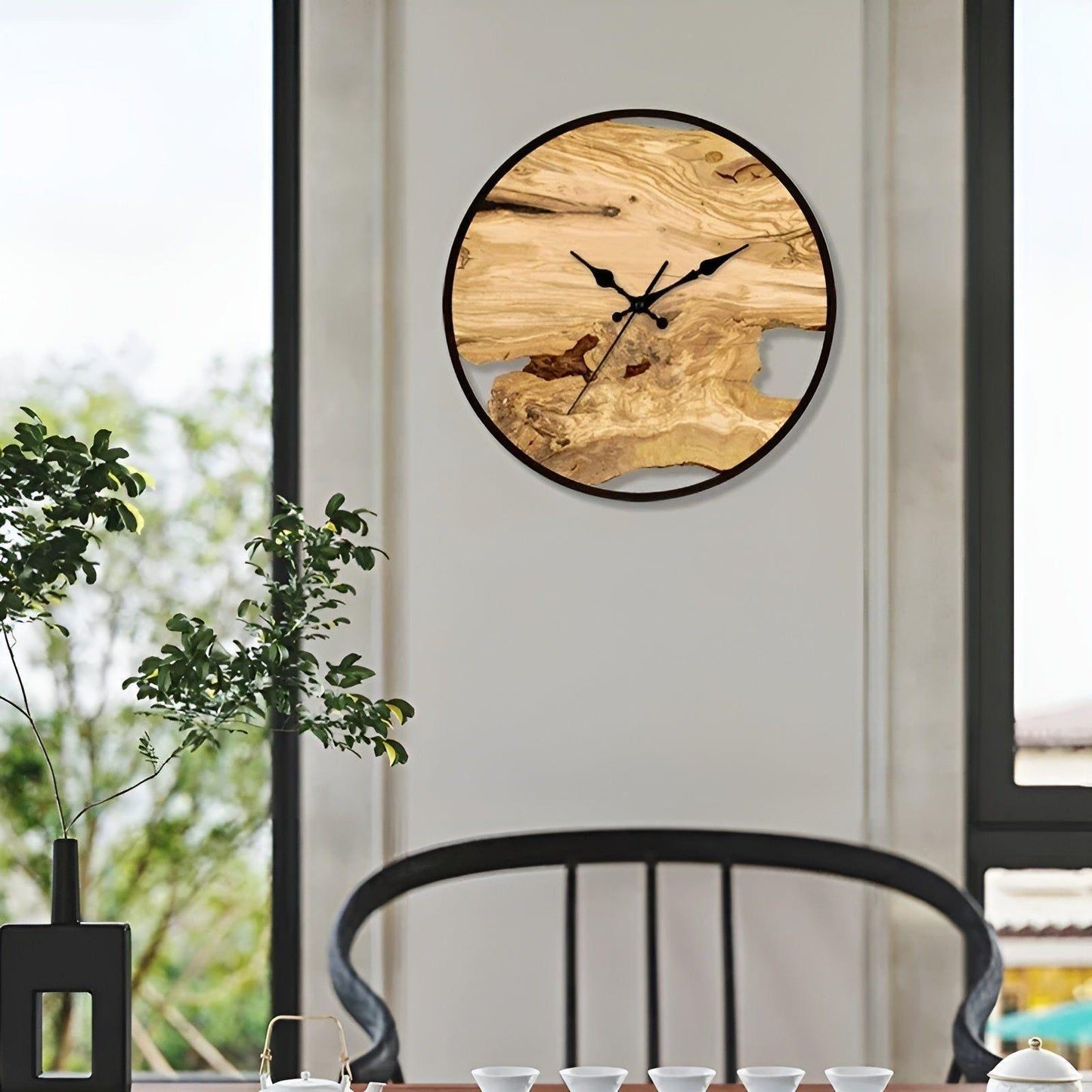 Horloge nordique en bois à grain – Élégance scandinave en acrylique transparent