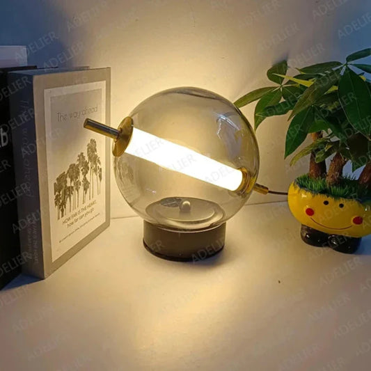 GlassLustre - Lampe de table vintage élégante pour une ambiance chaleureuse