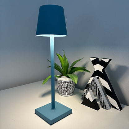 Clara - Lampe de table moderne sans fil au design contemporain