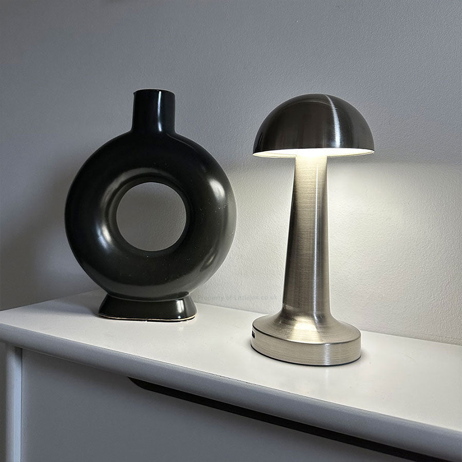 Léa - Lampe de table moderne et sans fil en forme de dôme avec modes d'éclairage réglables