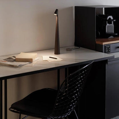 Lampe de Table Portable LuminaVista™