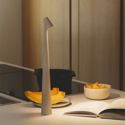 Lampe de Table Portable LuminaVista™