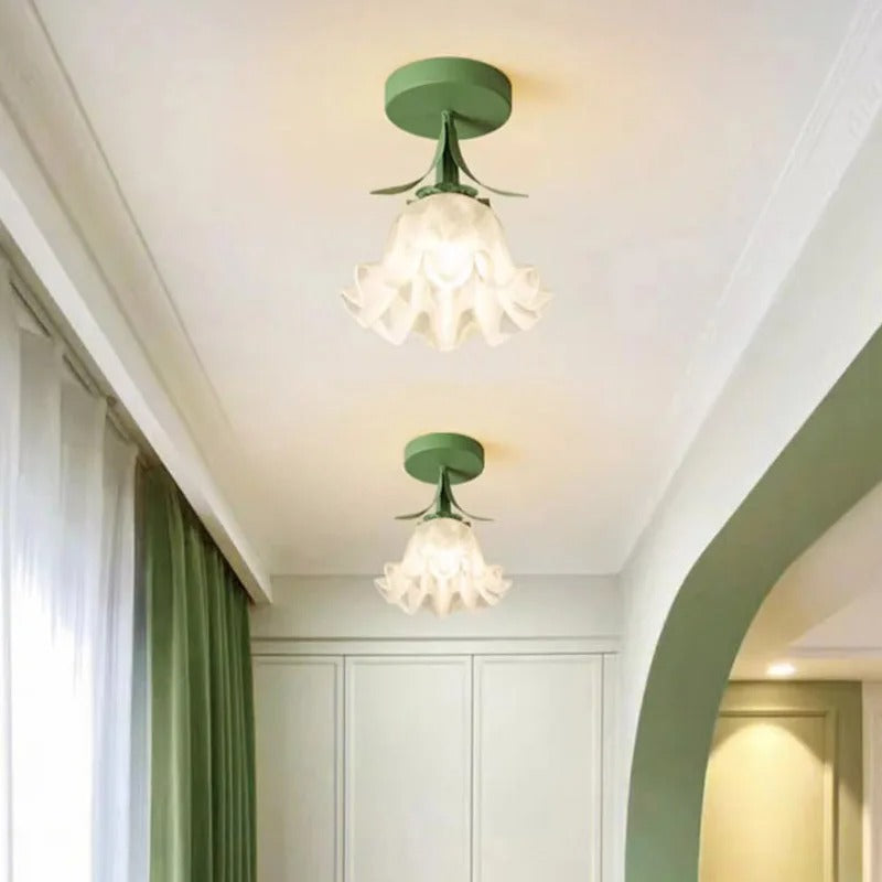 Fleur - Lampe de plafond chaleureuse pour un intérieur accueillant