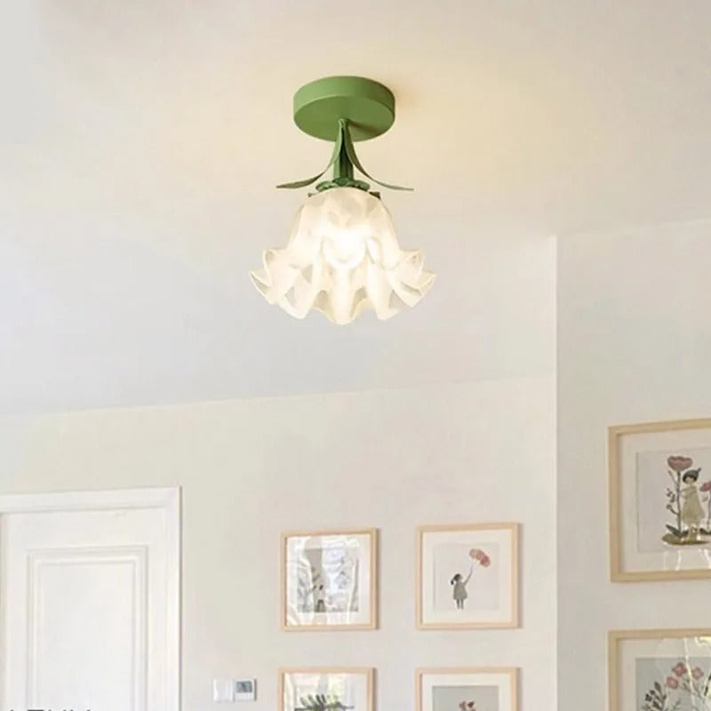 Fleur - Lampe de plafond chaleureuse pour un intérieur accueillant