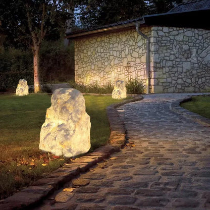 Sophie - Lampe de jardin en pierre pour une ambiance extérieure chaleureuse