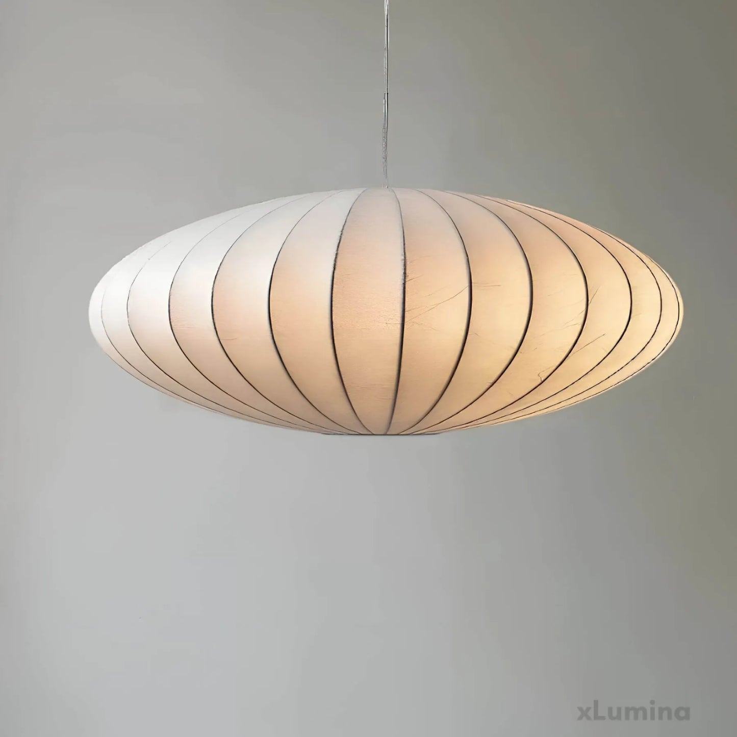 Lustre NovaLux en Soie - Élégance Opulente pour un Intérieur Raffiné