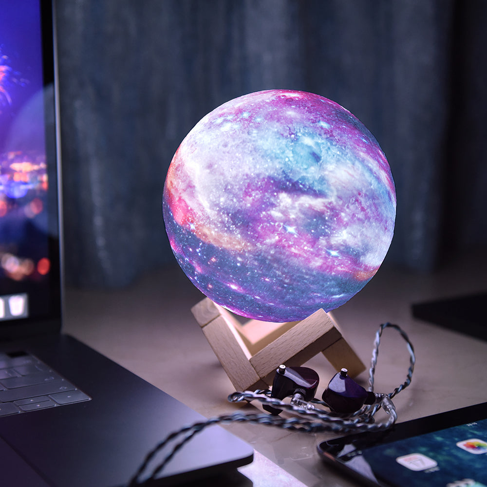 Léo - Lampe de lune 3D changeante de couleur avec télécommande et support en bois