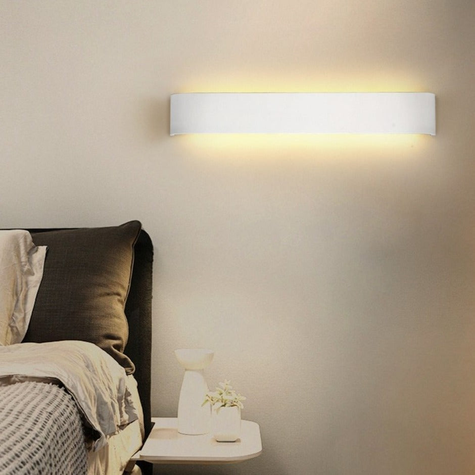 Luc - Luminaire LED moderne avec éclairage ambiant unique